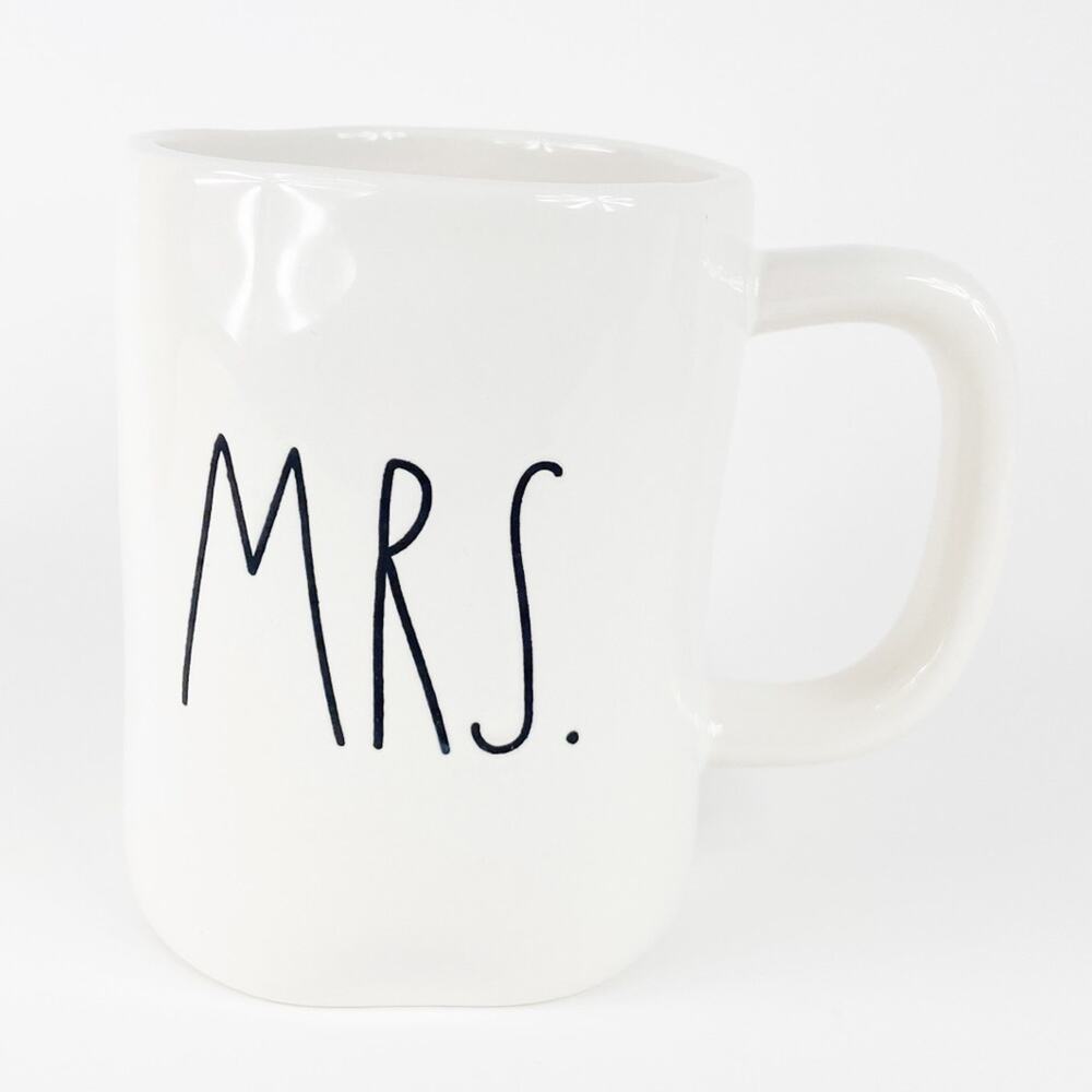 Rae Dunn | MRS Big Letter Mug